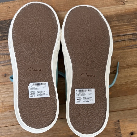 NWT Clarks Roxby Lace Canvas Sneakers - Picture 6 of 8